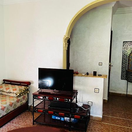 Appartement Dans Residence Avec Piscine Marraquexe Exterior foto